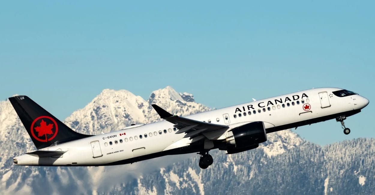 Avião da Air Canada decolando para voos internacionais com promoção de pontos